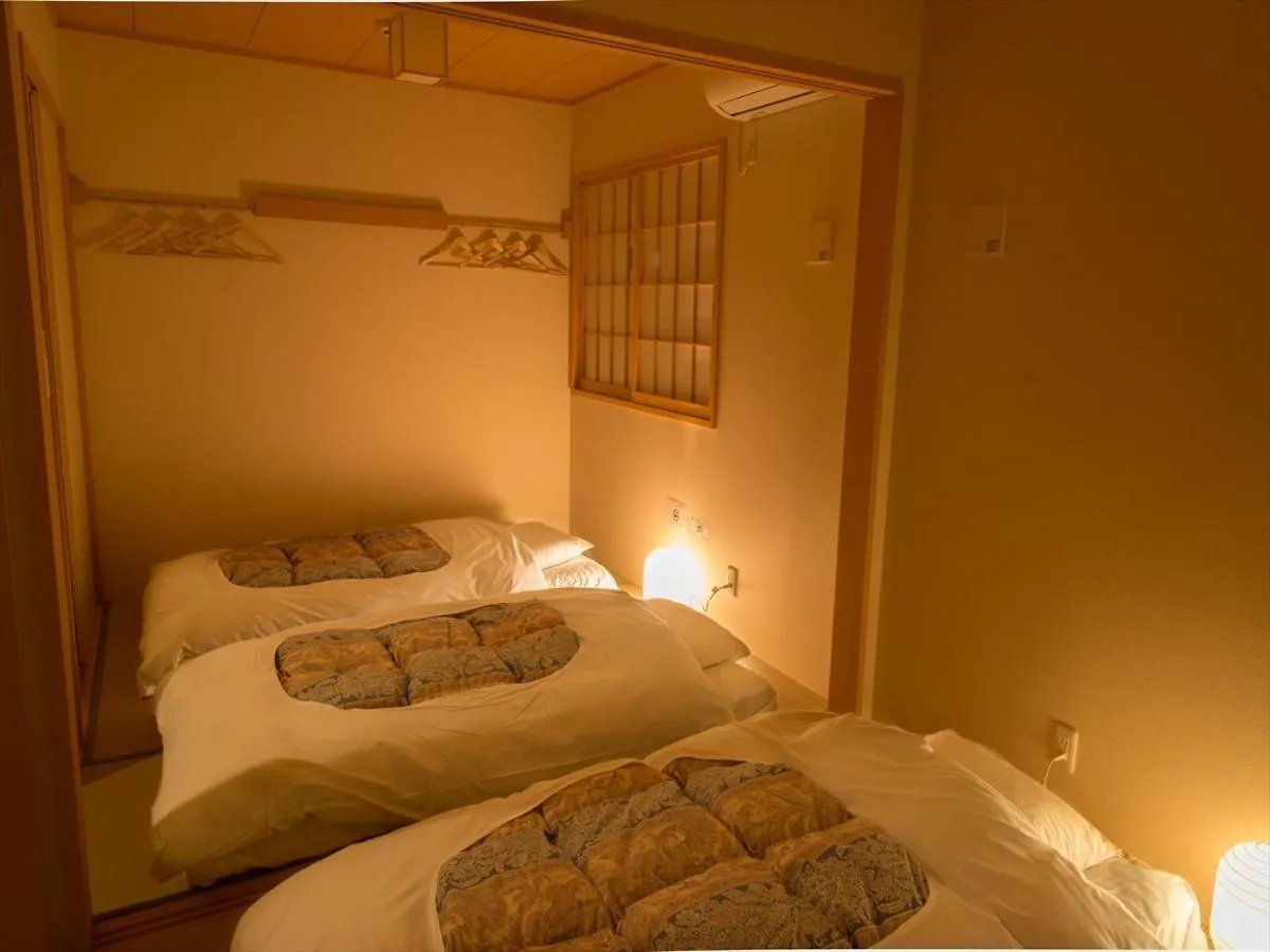 Holiday home Yadoya Karasumain Villa Tokyo